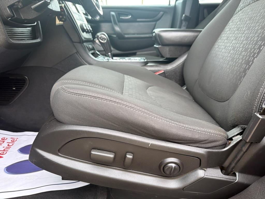 GMC Acadia  2013