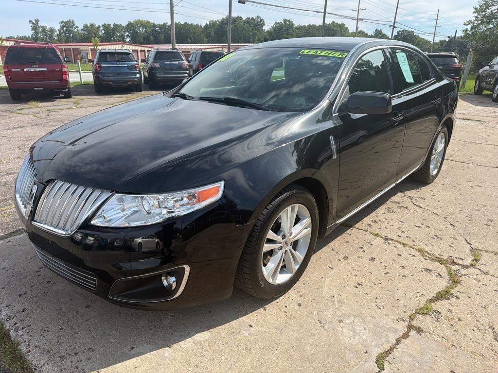 Lincoln MKS  2010
