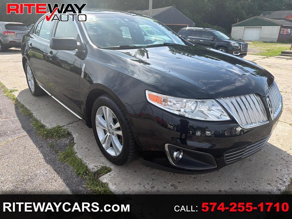 Lincoln MKS  2010