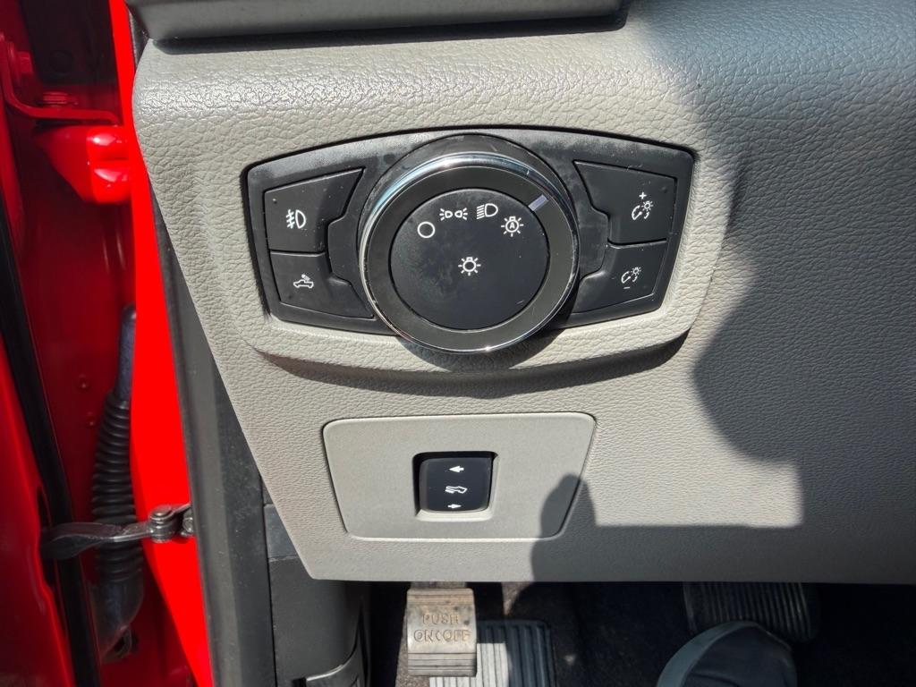 Ford F-150  2016