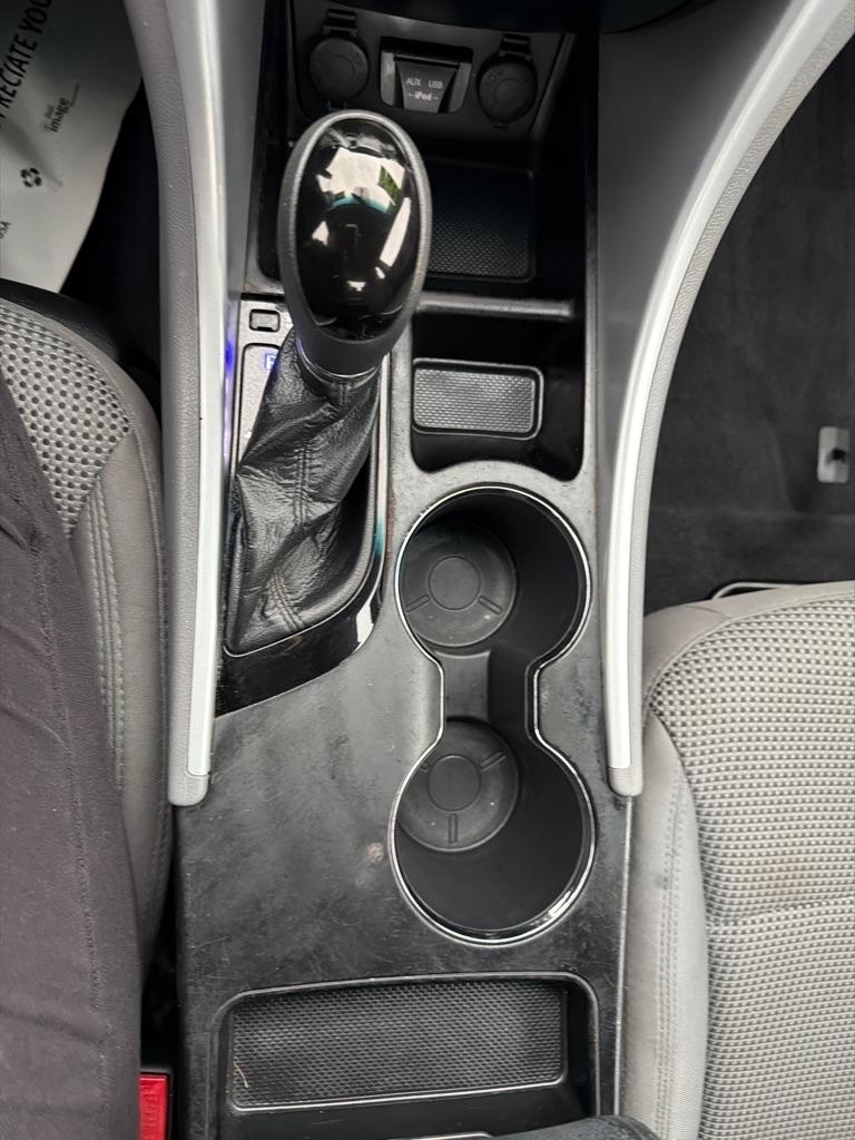 Hyundai Sonata  2011