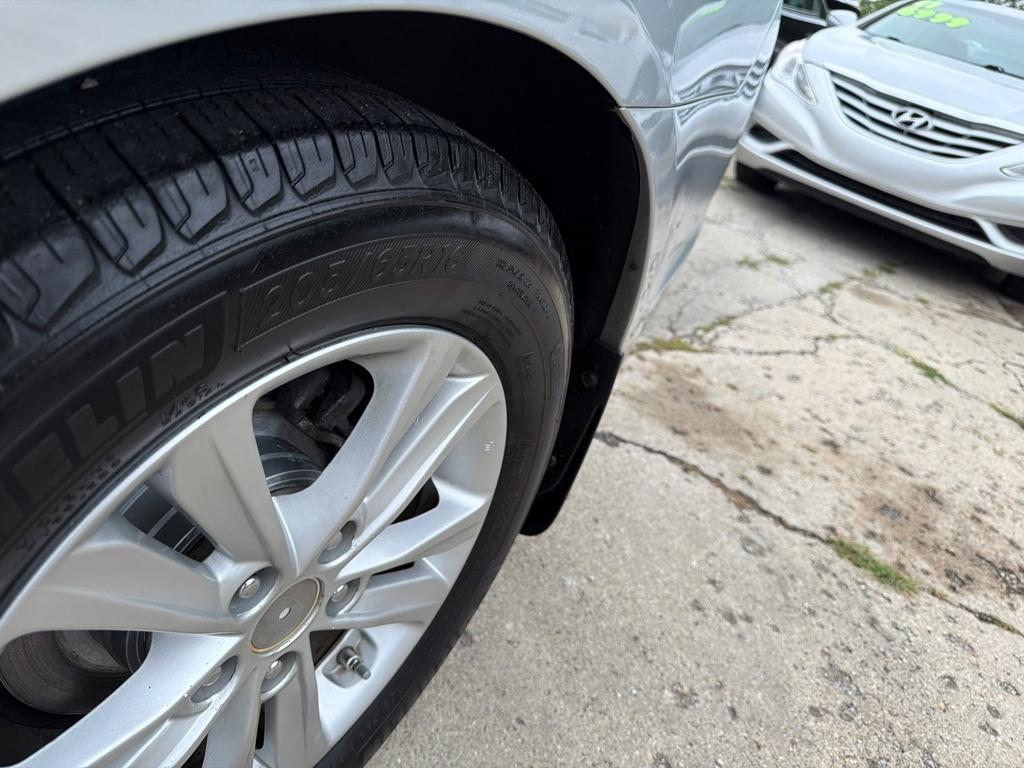 Hyundai Sonata  2011