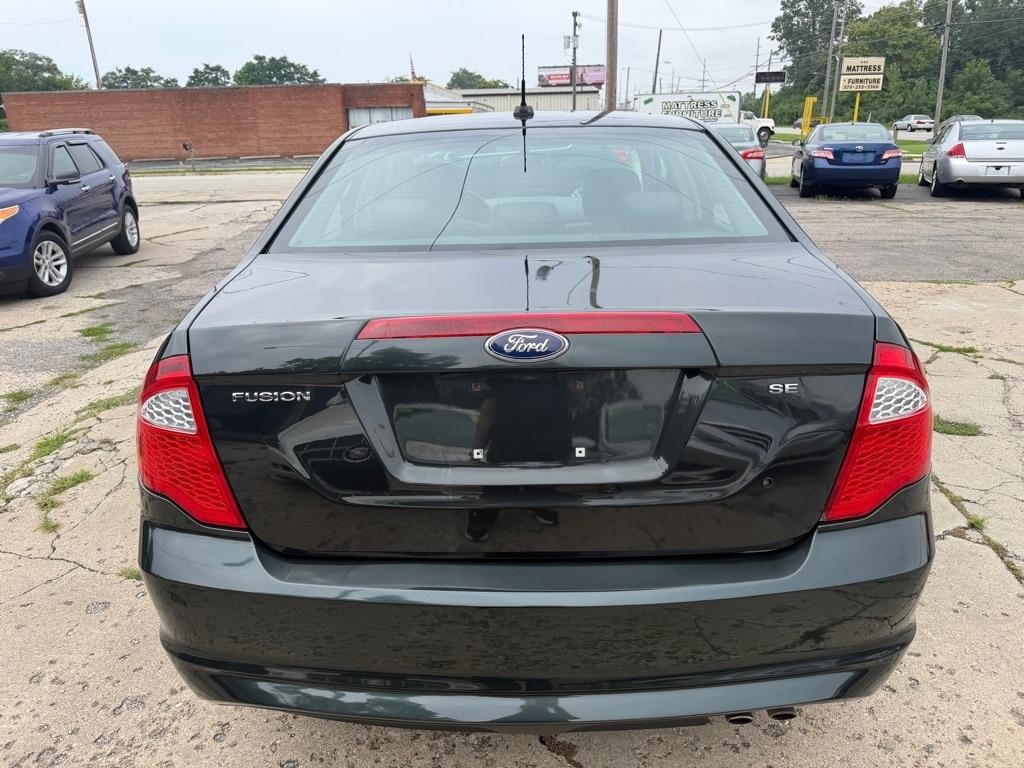Ford Fusion  2010