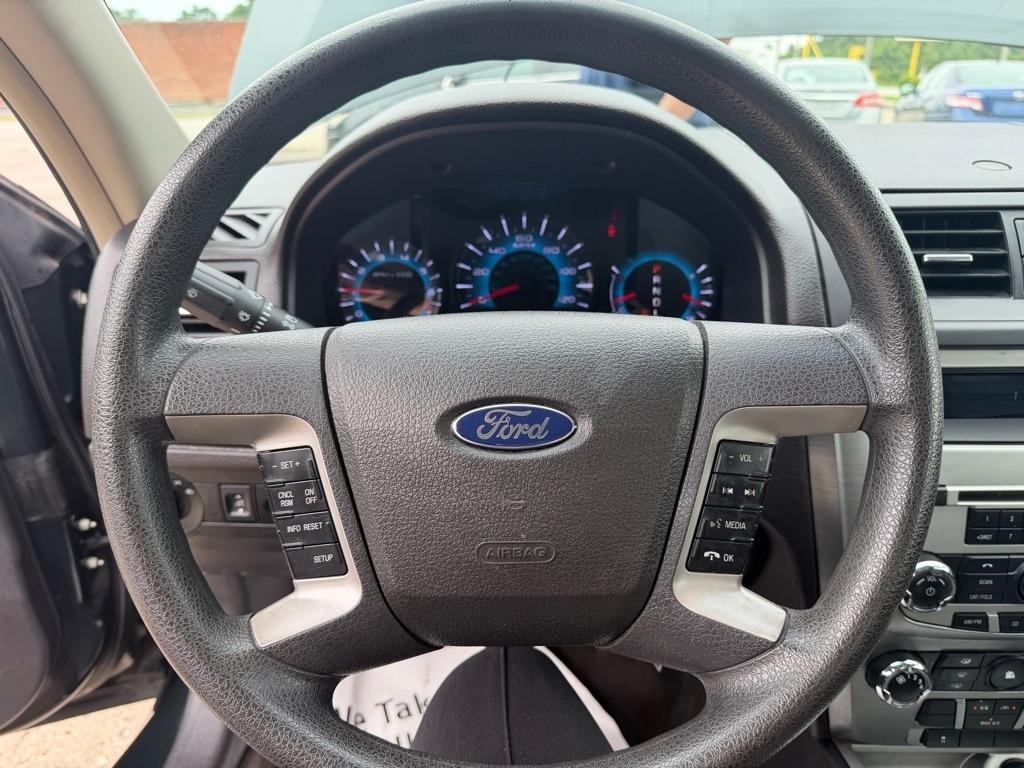 Ford Fusion  2010
