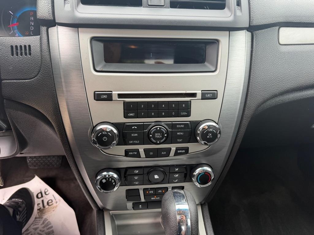 Ford Fusion  2010