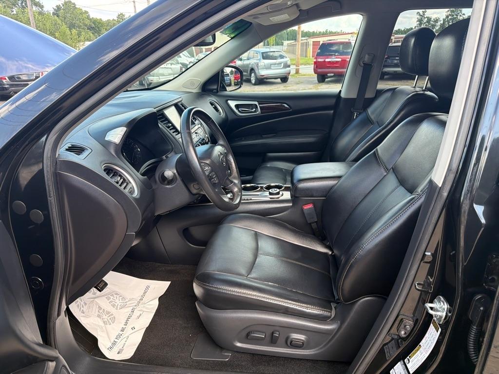 Nissan Pathfinder S 2015