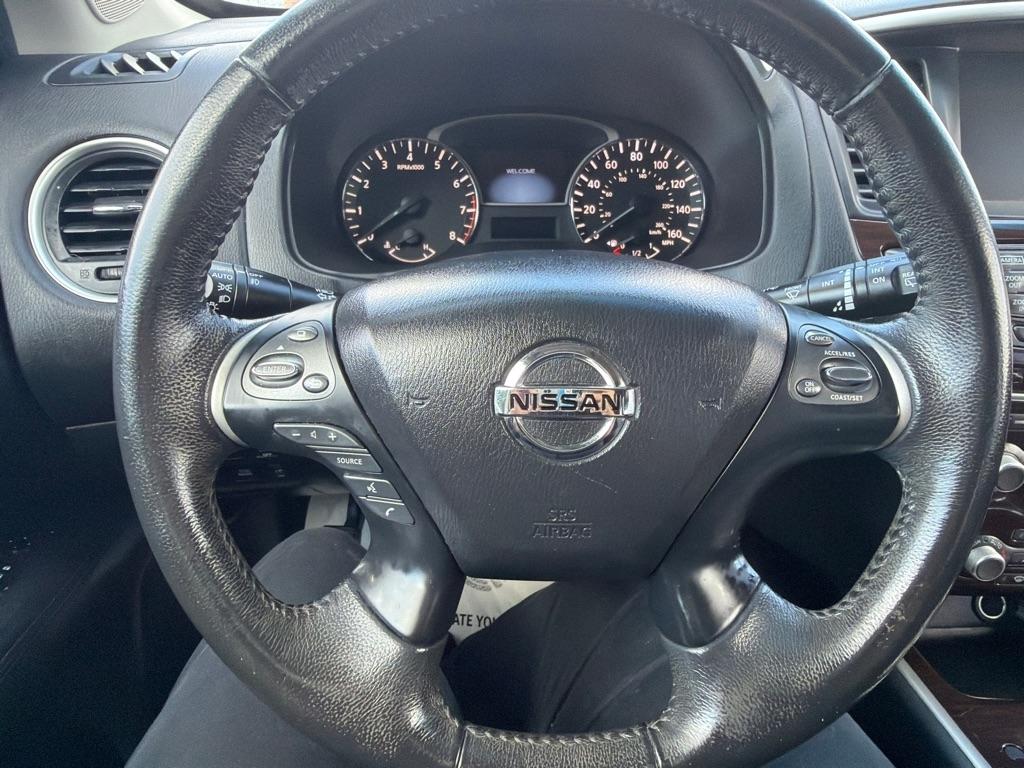 Nissan Pathfinder S 2015