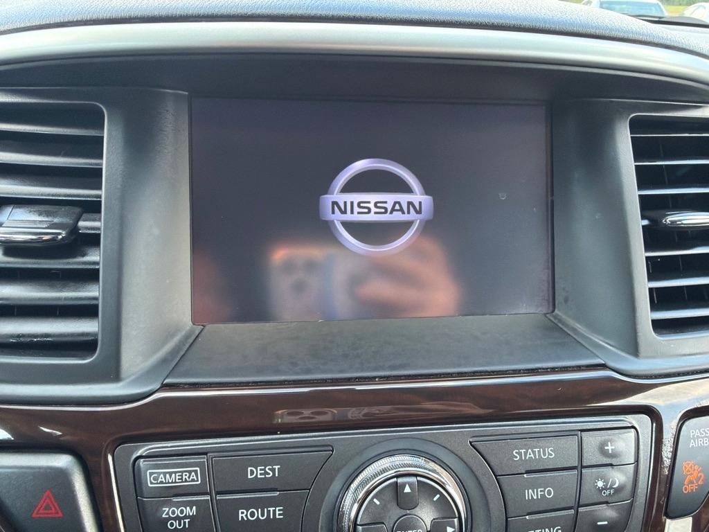 Nissan Pathfinder S 2015