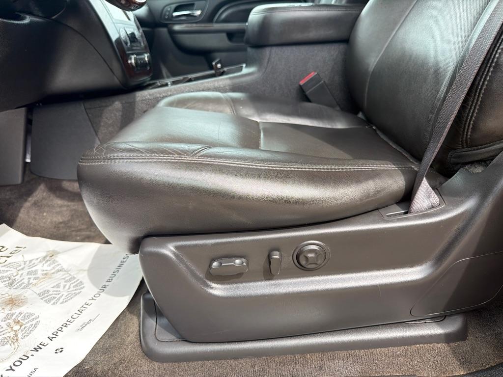 GMC Yukon Denali  2013