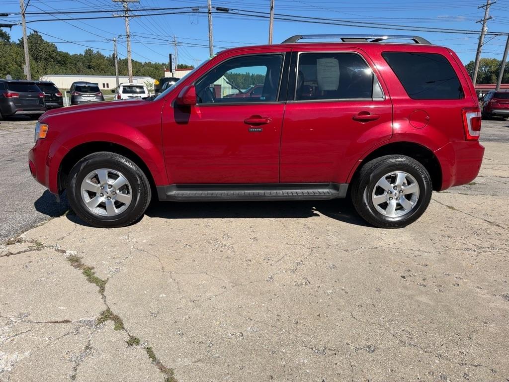 Ford Escape  2010