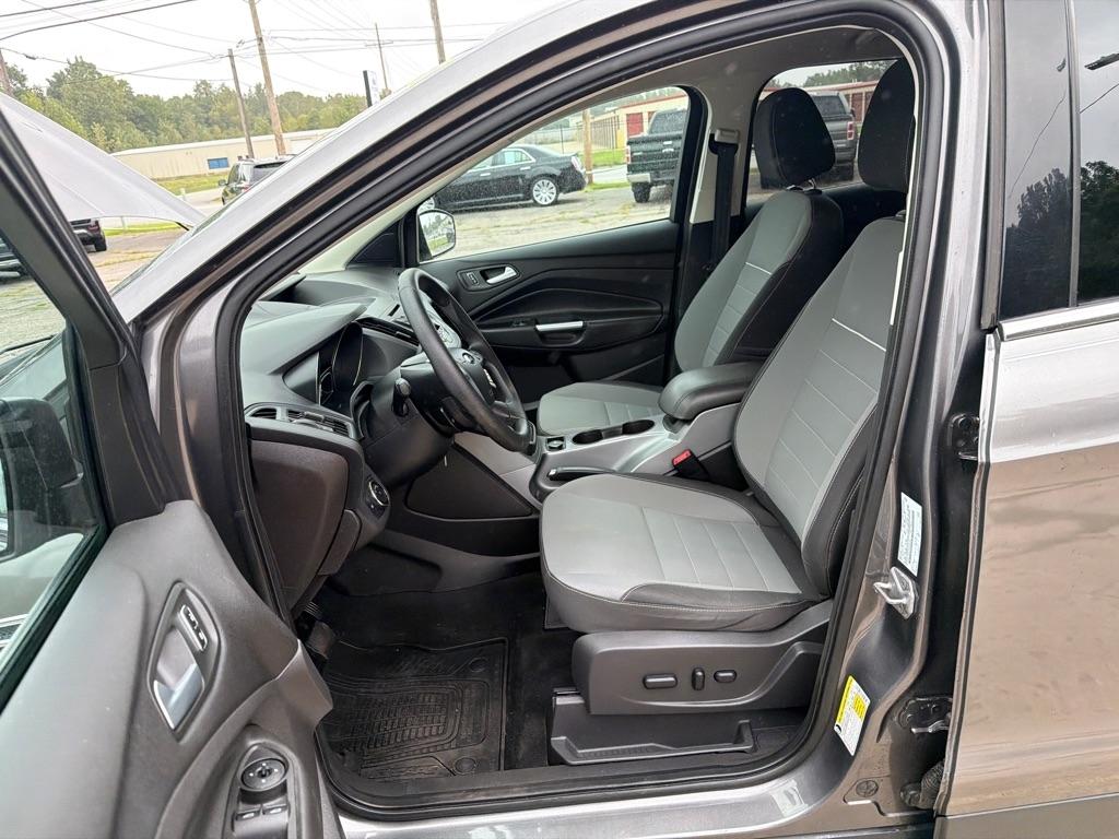 Ford Escape  2014