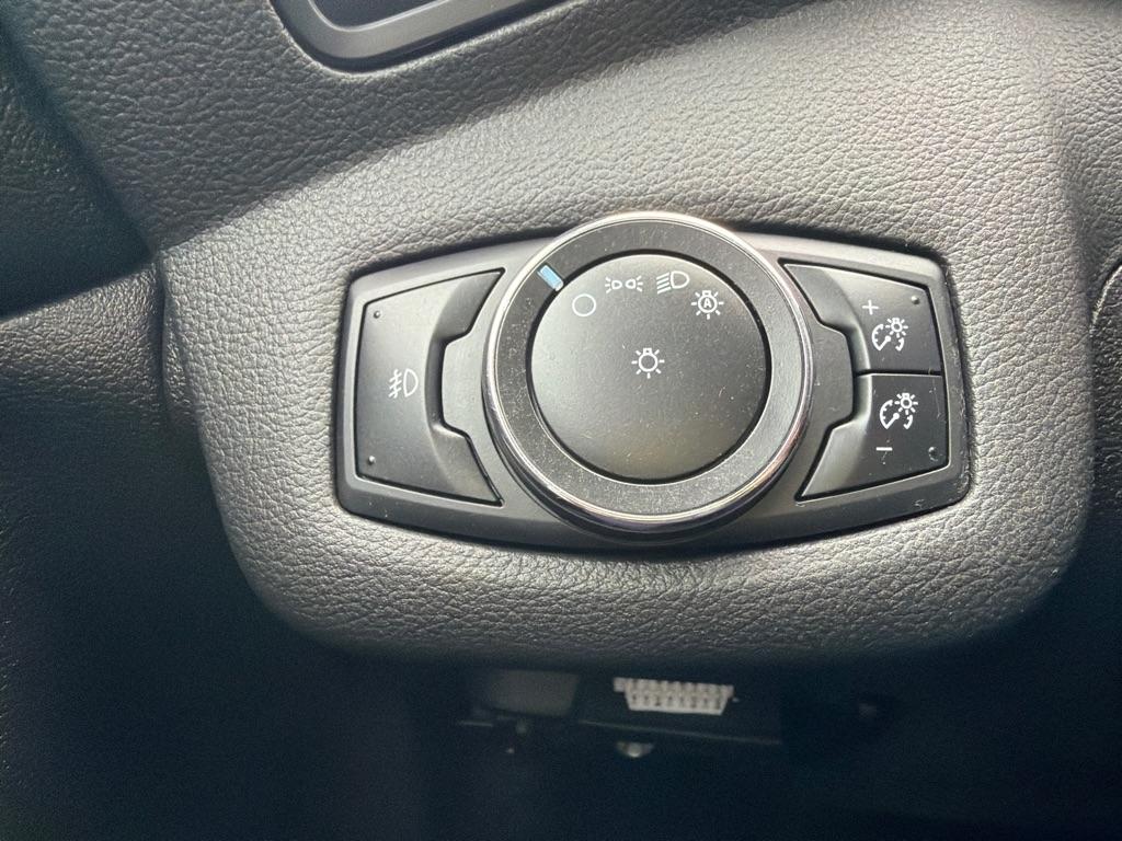 Ford Escape  2014