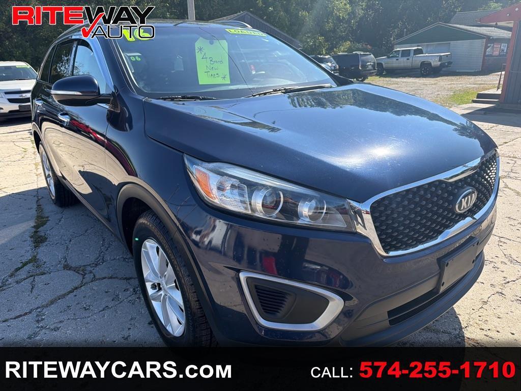 2016 Kia Sorento LX