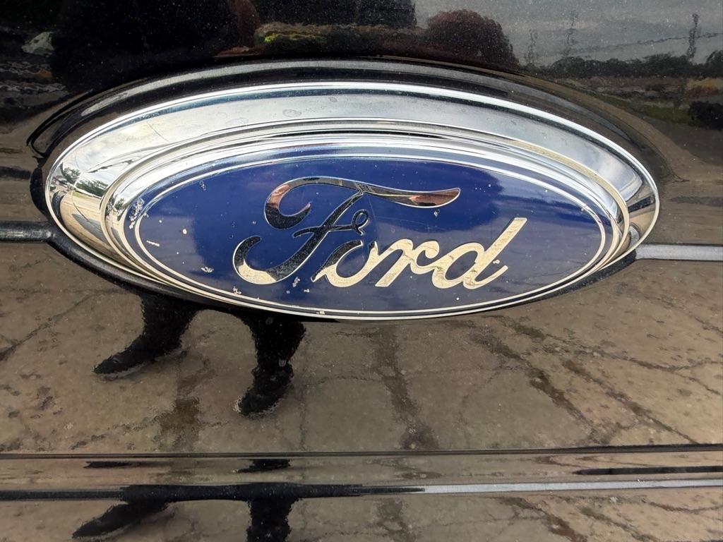 Ford F-150  2011