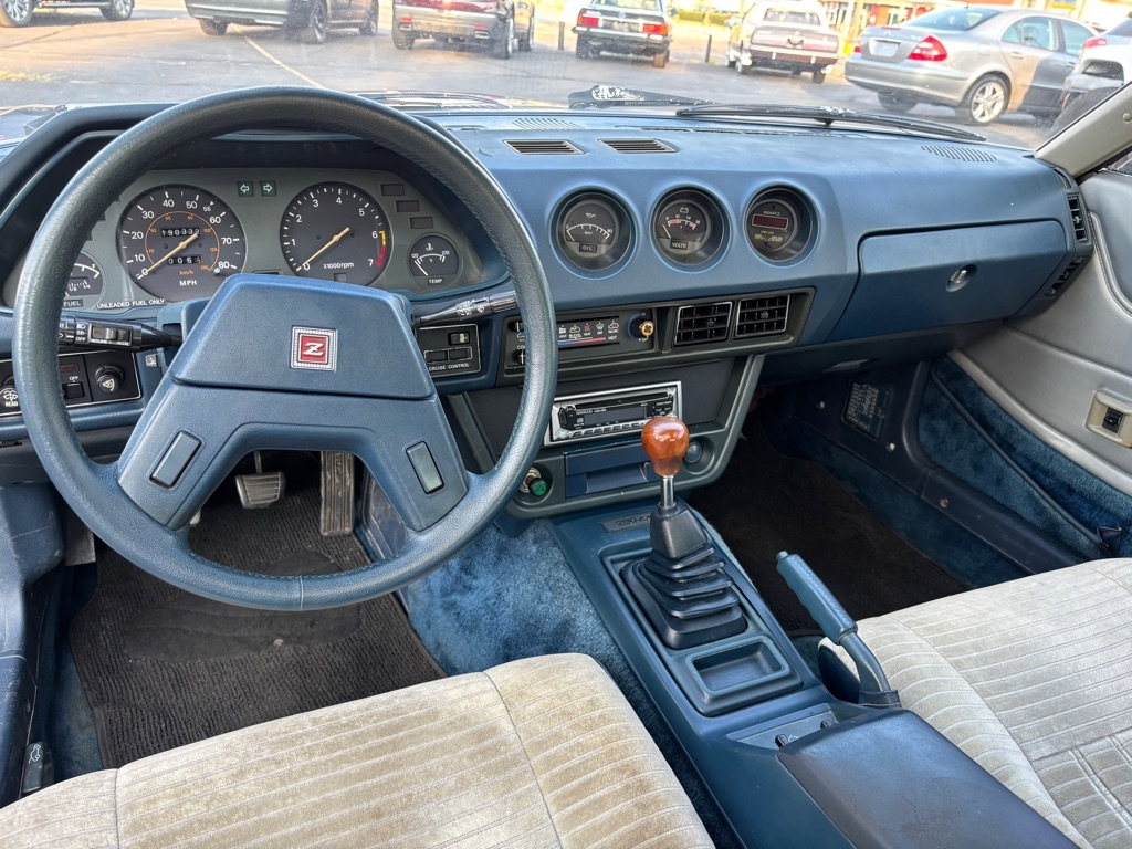 Datsun 280ZX 2+2 1983 Datsun 280ZX 2+2 1983