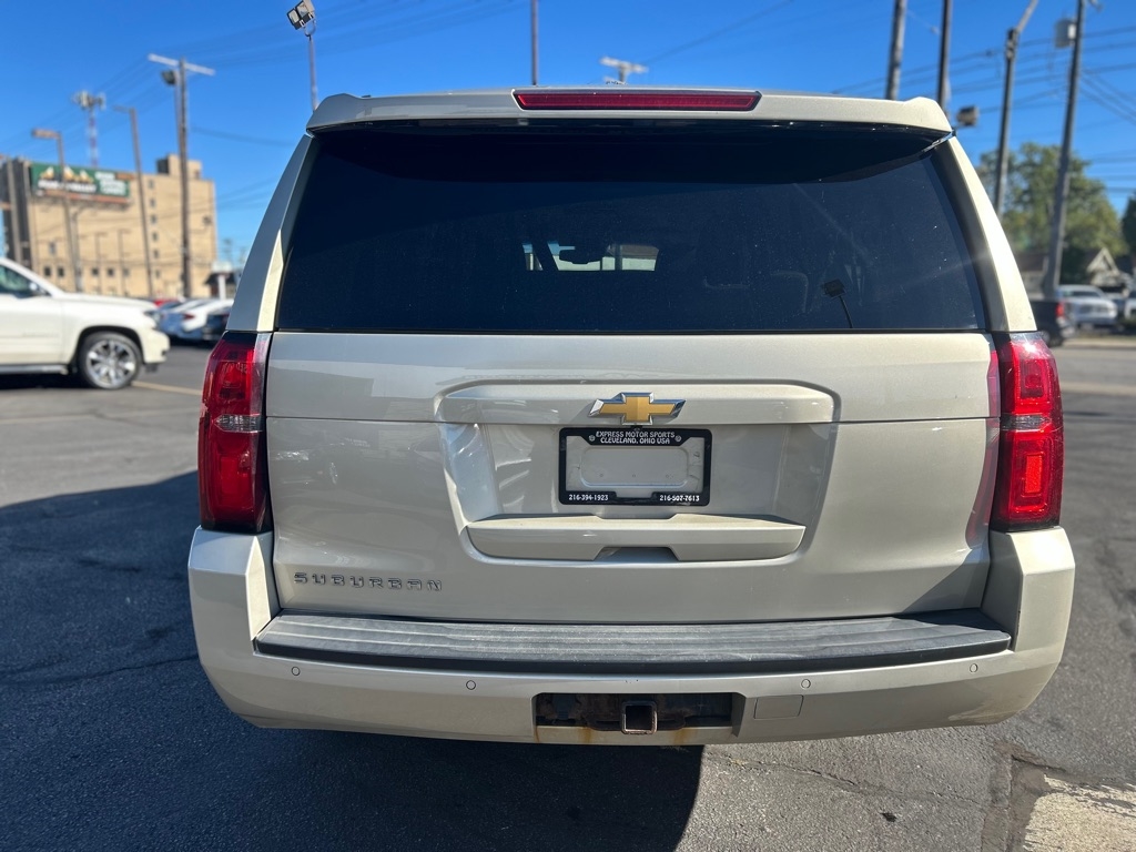 Chevrolet Suburban LT 4WD 2015 Chevrolet Suburban LT 4WD 2015