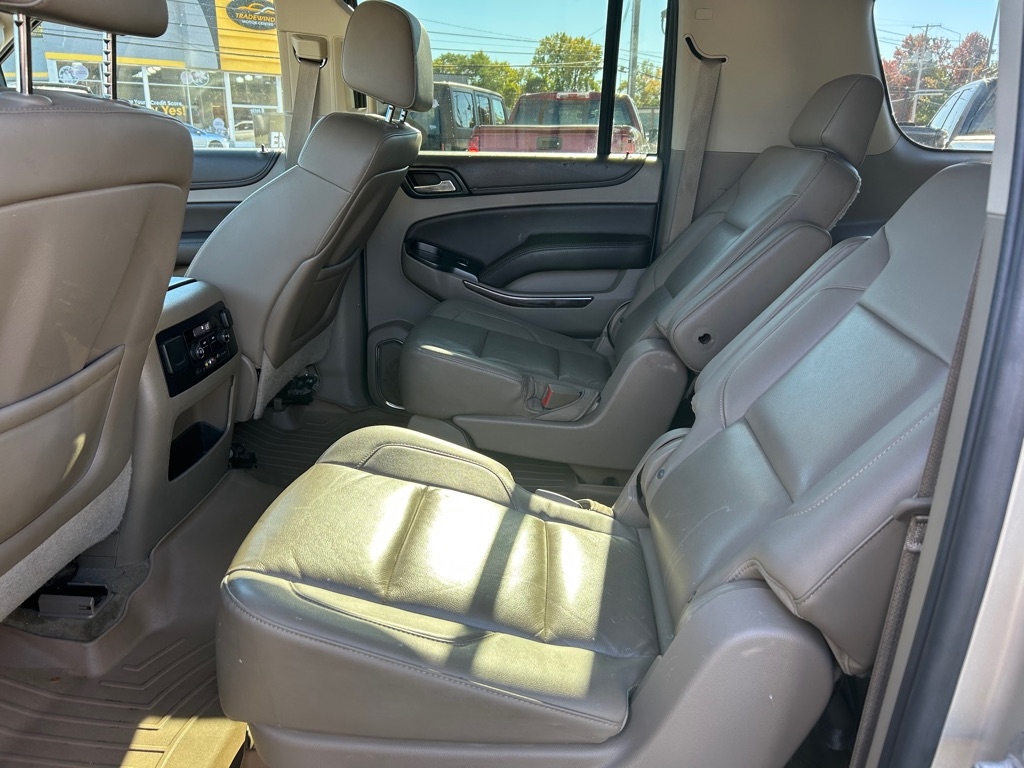 Chevrolet Suburban LT 4WD 2015 Chevrolet Suburban LT 4WD 2015