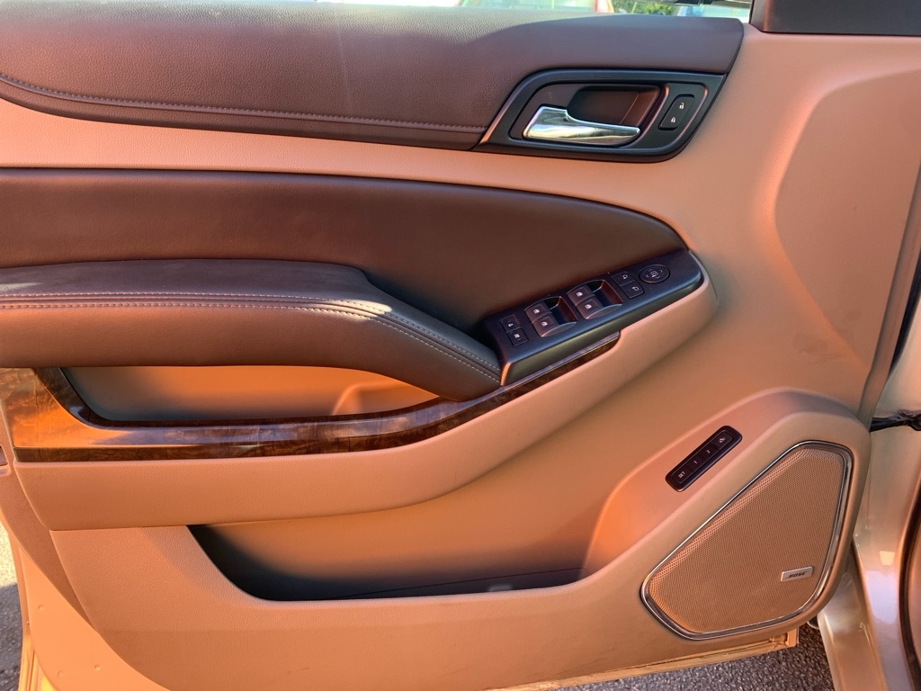 Chevrolet Suburban LT 4WD 2015 Chevrolet Suburban LT 4WD 2015