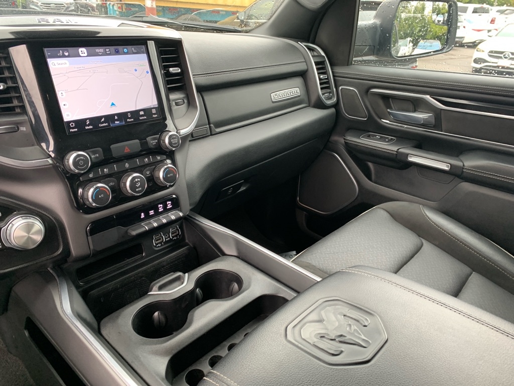 RAM 1500 Laramie Crew Cab SWB 4WD 2022 RAM 1500 Laramie Crew Cab SWB 4WD 2022
