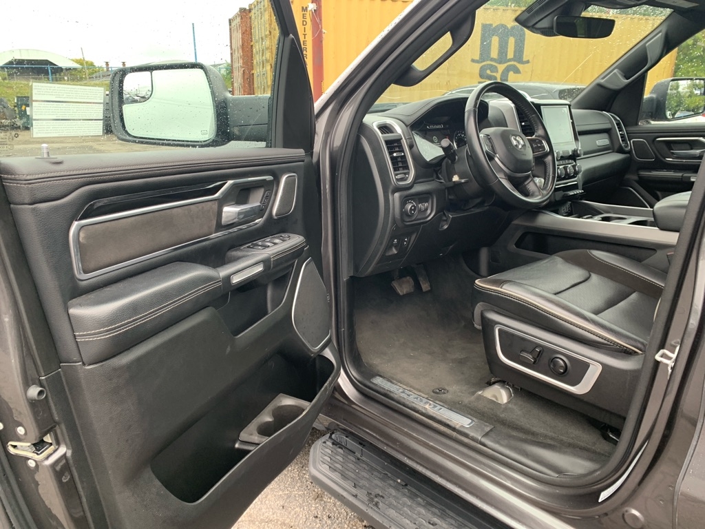 RAM 1500 Laramie Crew Cab SWB 4WD 2022 RAM 1500 Laramie Crew Cab SWB 4WD 2022