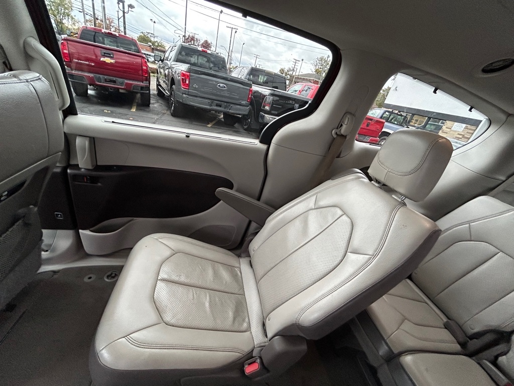 Chrysler Pacifica Touring-L 2018 Chrysler Pacifica Touring-L 2018