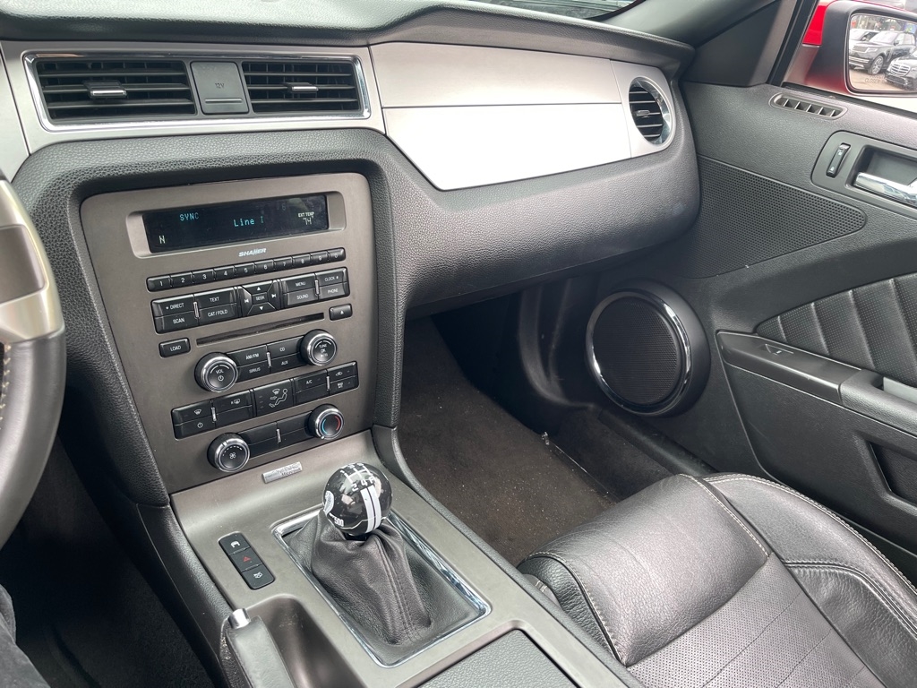 Ford Mustang GT Coupe 2011 Ford Mustang GT Coupe 2011