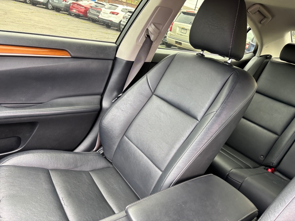 Lexus ES 300h Sedan 2014 Lexus ES 300h Sedan 2014