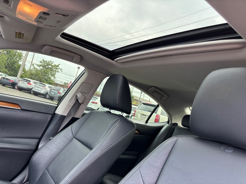 Lexus ES 300h Sedan 2014 Lexus ES 300h Sedan 2014