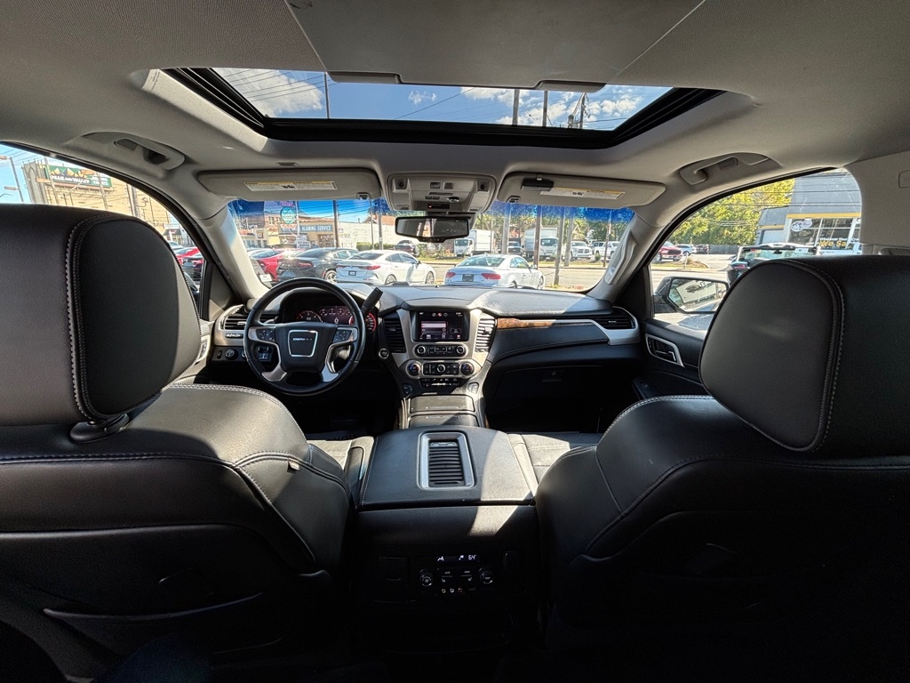 GMC Yukon Denali 4WD 2015 GMC Yukon Denali 4WD 2015