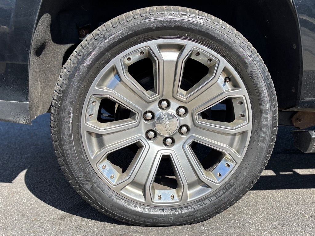 GMC Yukon Denali 4WD 2015 GMC Yukon Denali 4WD 2015