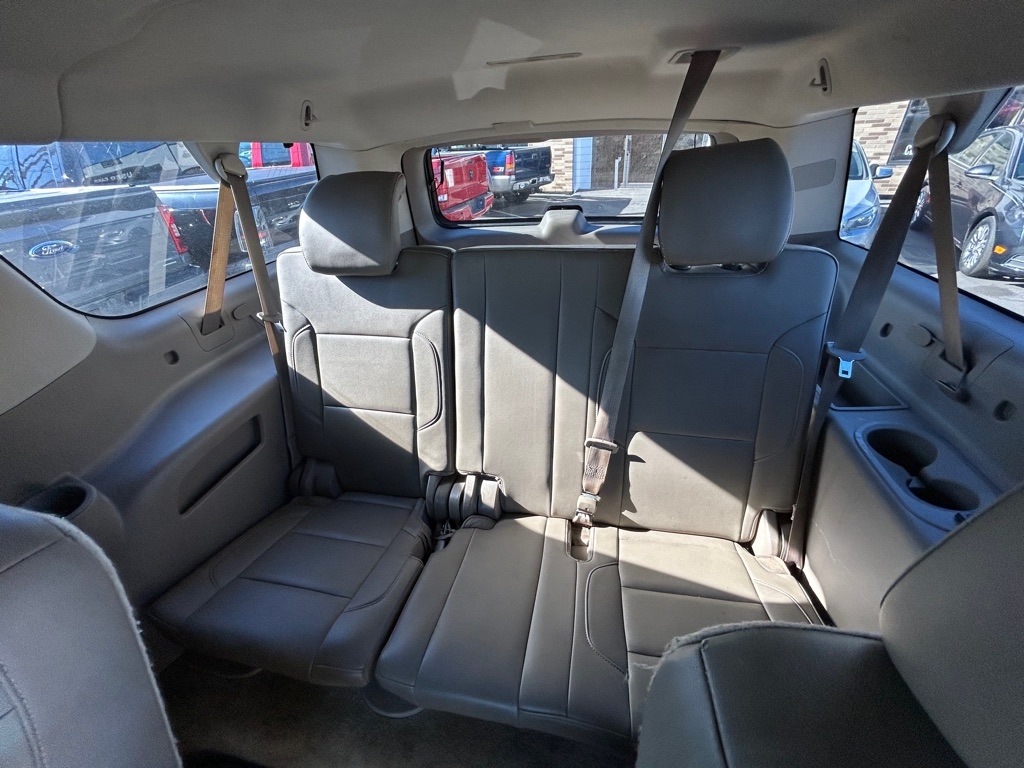 Chevrolet Suburban LTZ 1500 4WD 2015 Chevrolet Suburban LTZ 1500 4WD 2015