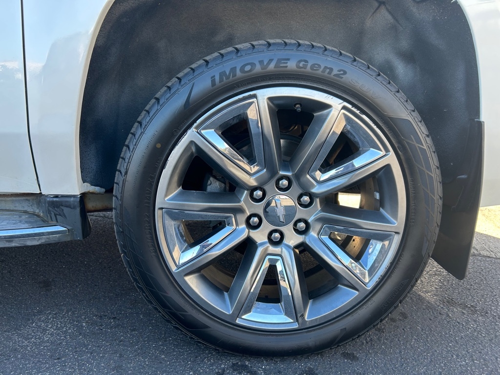 Chevrolet Suburban LTZ 1500 4WD 2015 Chevrolet Suburban LTZ 1500 4WD 2015
