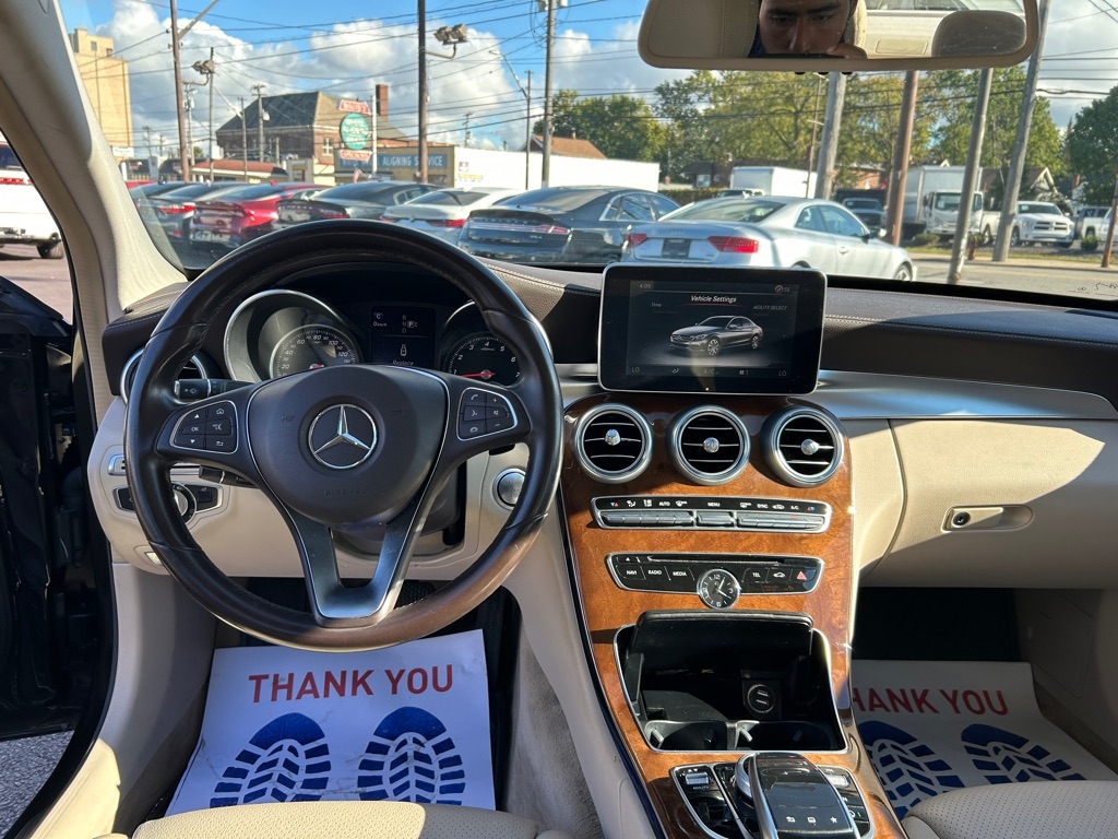 Mercedes-Benz C-Class C300 4MATIC Sedan 2015 Mercedes-Benz C-Class C300 4MATIC Sedan 2015