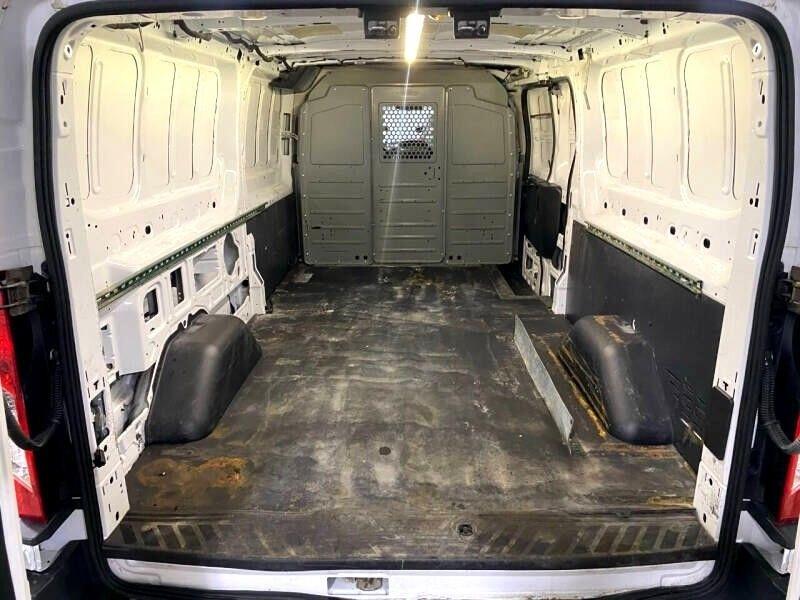 Ford Transit 150 Van Low Roof 60/40 Pass. 148-in. WB 2015