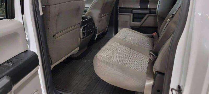 Ford F-150 XLT SuperCrew 5.5-ft. Bed 4WD 2017
