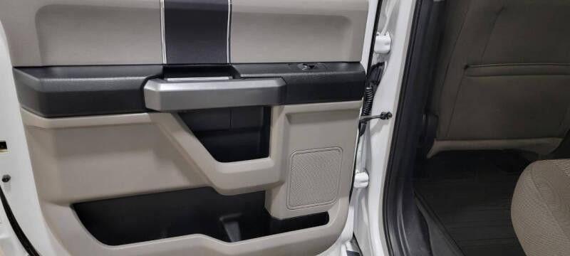 Ford F-150 XLT SuperCrew 5.5-ft. Bed 4WD 2017