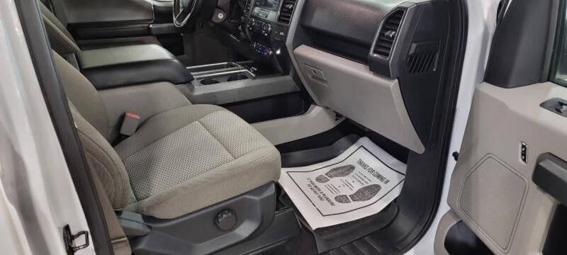 Ford F-150 XLT SuperCrew 5.5-ft. Bed 4WD 2017