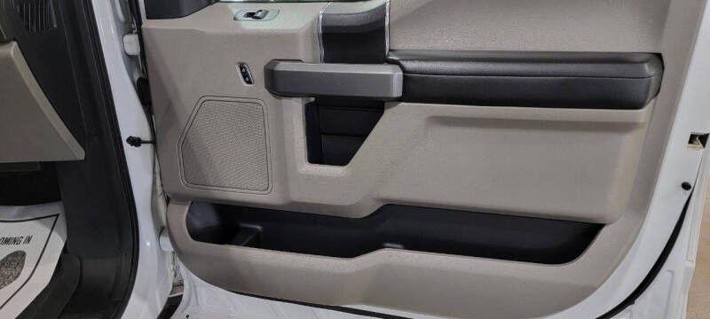 Ford F-150 XLT SuperCrew 5.5-ft. Bed 4WD 2017