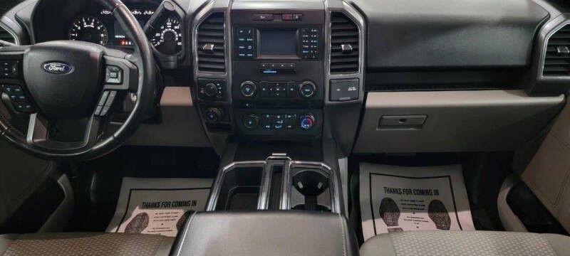 Ford F-150 XLT SuperCrew 5.5-ft. Bed 4WD 2017