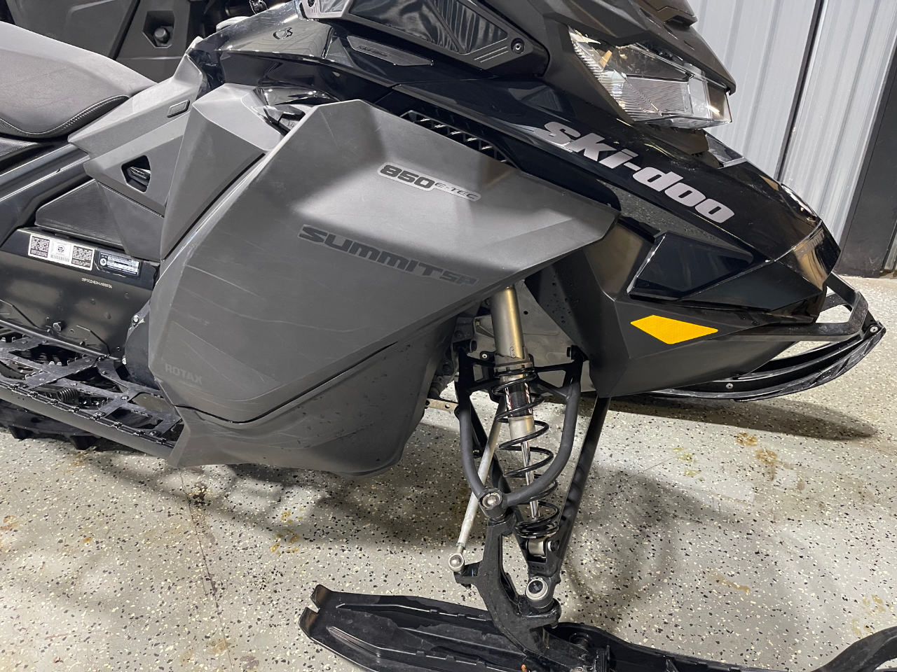 Ski-Doo Summit SP 154 850 E-Tec SHOT  2022