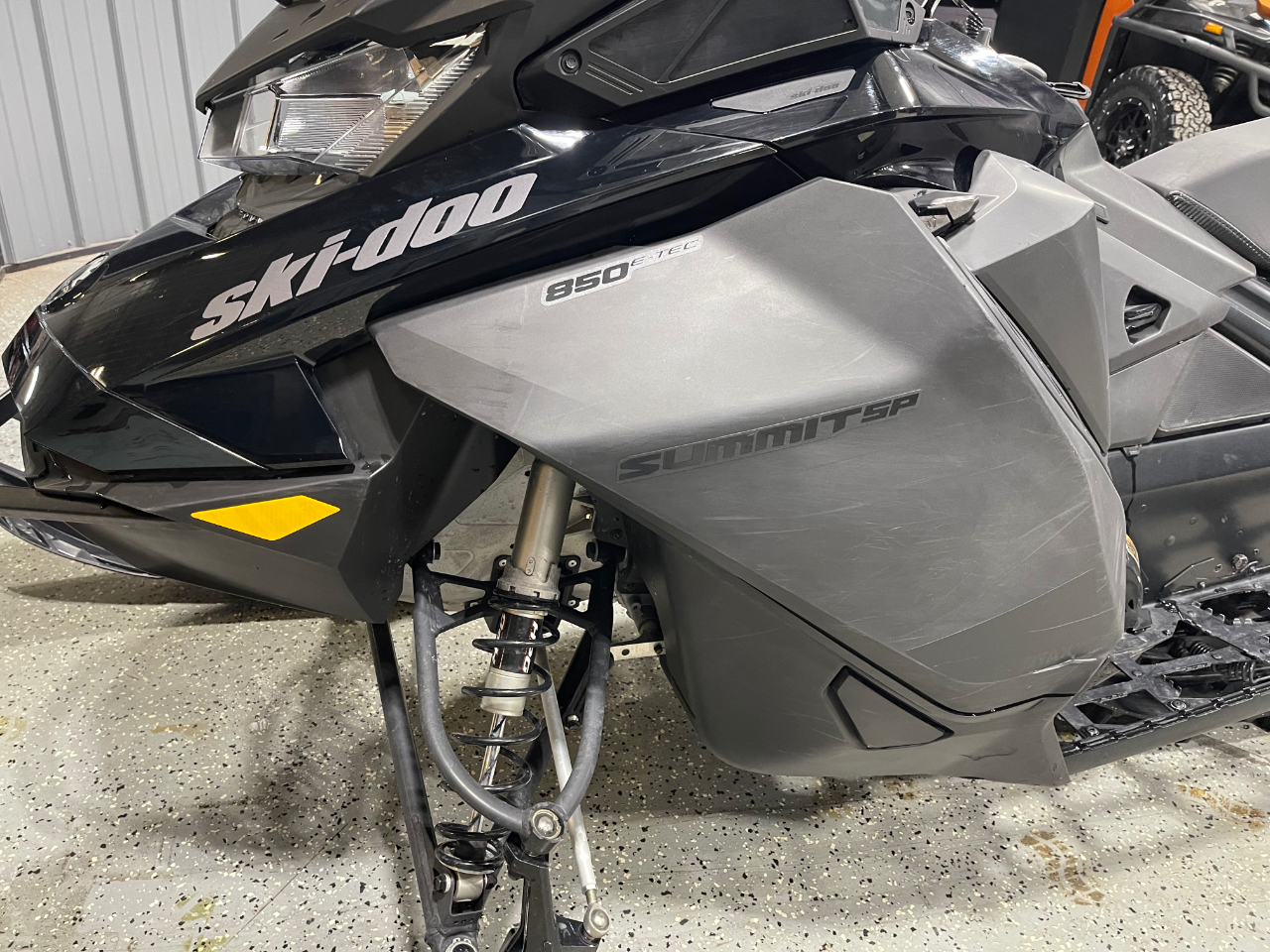 Ski-Doo Summit SP 154 850 E-Tec SHOT  2022