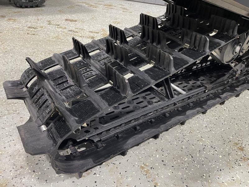 Ski-Doo Summit SP 165 850 E-Tec SHOT  2022