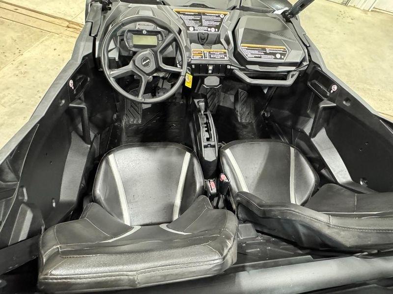 Can-Am Maverick Sportl DPS 1000R  2022