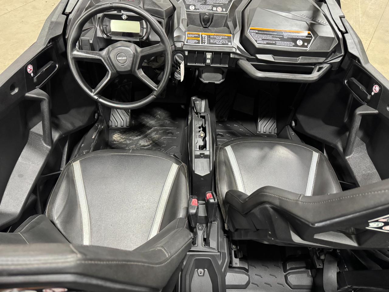 Can-Am Maverick Sport Max DPS 10  2022