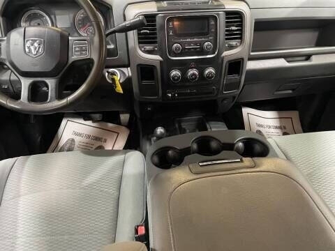 RAM 2500 Tradesman Crew Cab SWB 4WD 2018