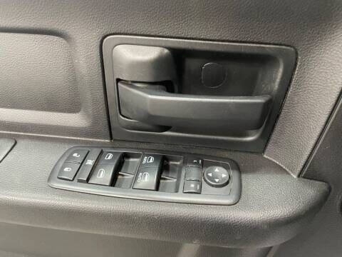 RAM 2500 Tradesman Crew Cab SWB 4WD 2018