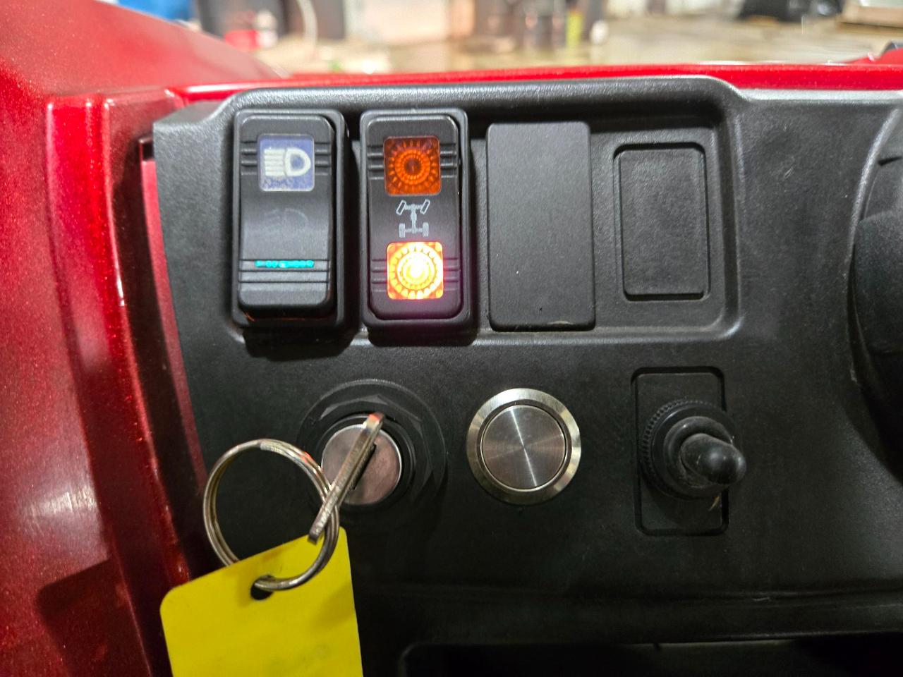 Polaris Unknown  2012