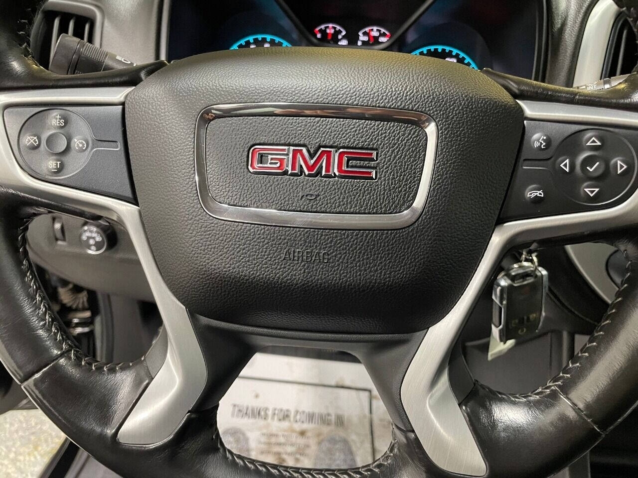 GMC Canyon SLT Crew Cab 4WD Short Box 2017