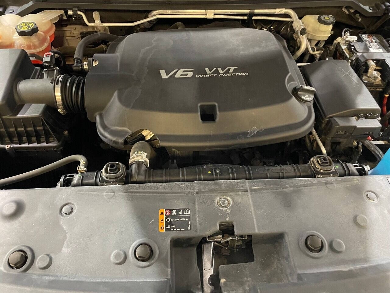 GMC Canyon SLT Crew Cab 4WD Short Box 2017