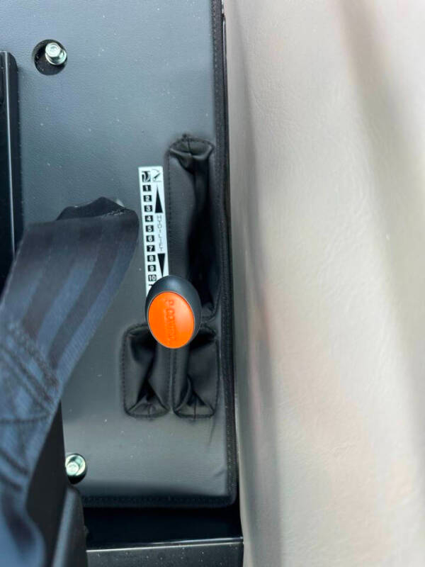 Bad Boy Tractors 4035CH with Cab and Loader  2024